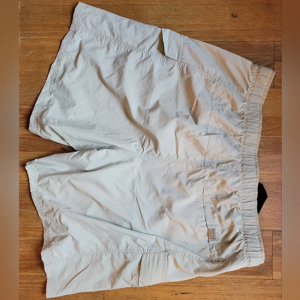 Rugged Earth Outfitters Mens Shorts Cargo Outdoor Nylon Adjustable 40 42 Beige